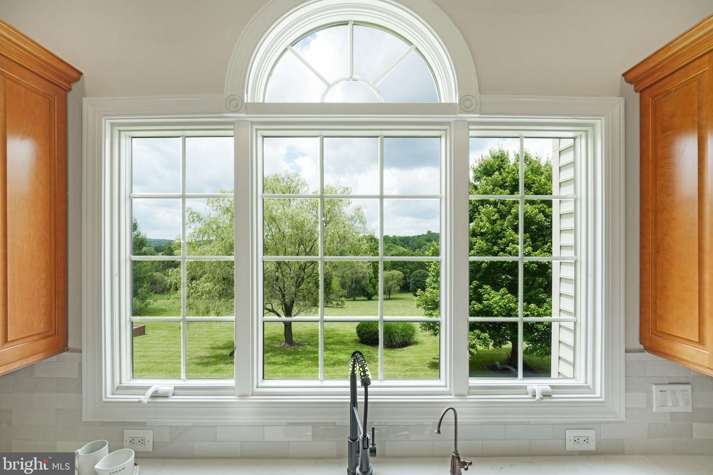 17839 Tobermory Pl, Leesburg VA 20175-7057 exterior