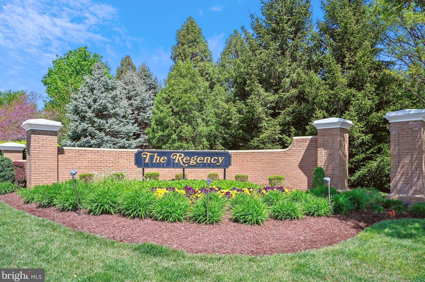 21930 Castlehill Ct, Ashburn, VA 20147