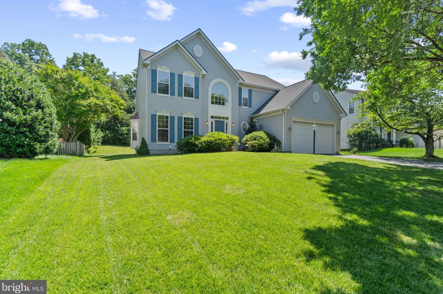 21324 Hidden Pond Pl, Ashburn, VA 20148-4018