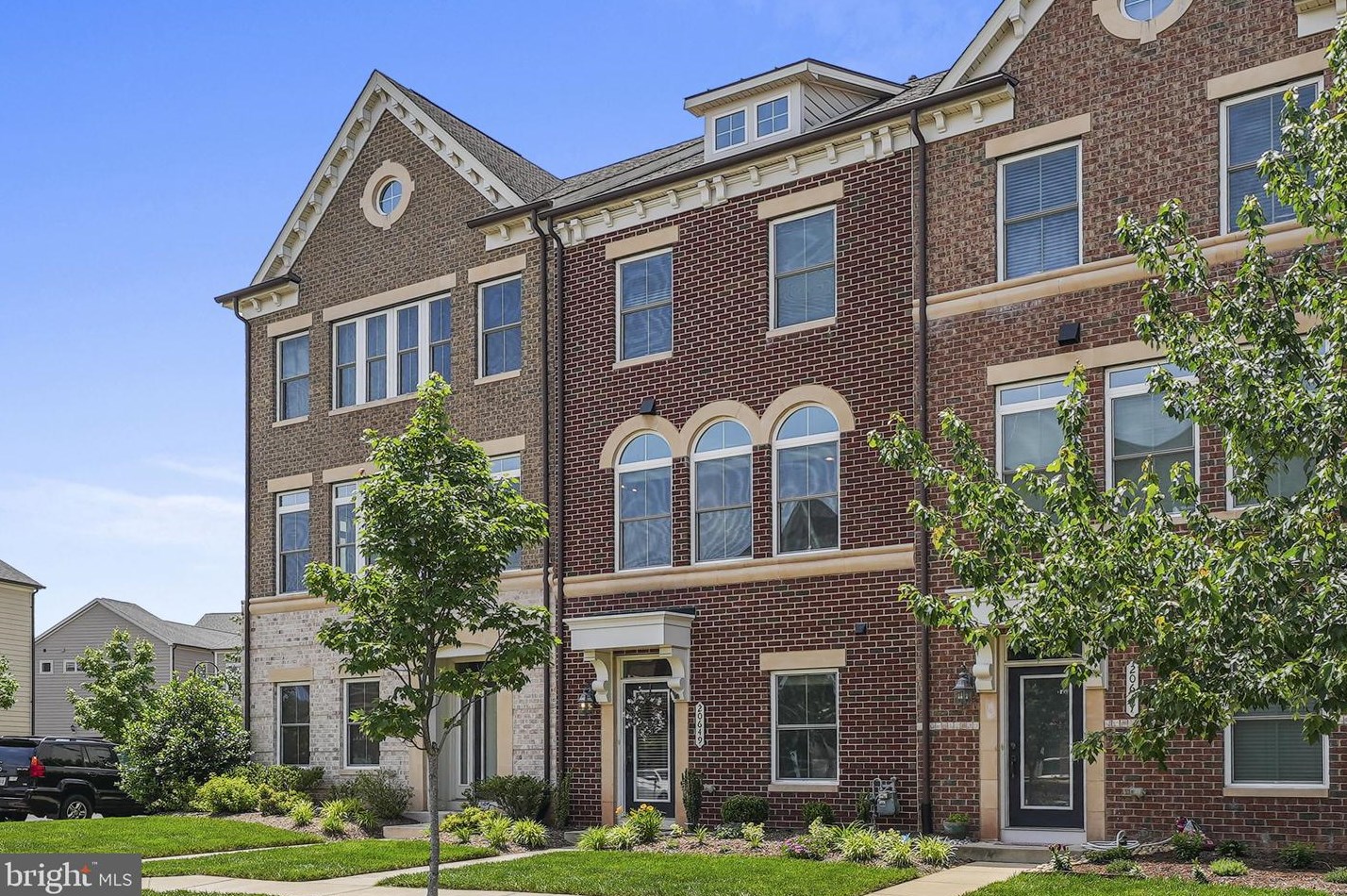 20649 Duxbury Ter, Ashburn, VA 20147-3252