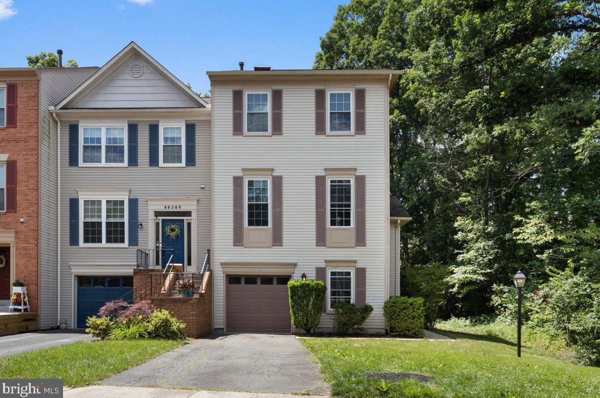 44047 Gala Cir, Ashburn, VA 20147