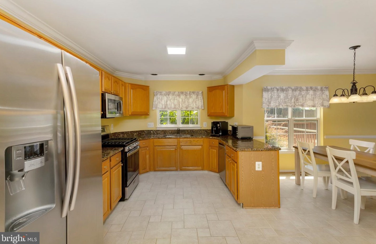 305 Oakcrest Manor Dr Ne, Leesburg, VA 20176