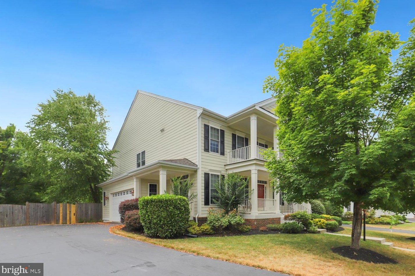 13651 Sylvan Bluff Dr, Leesburg, VA 20176