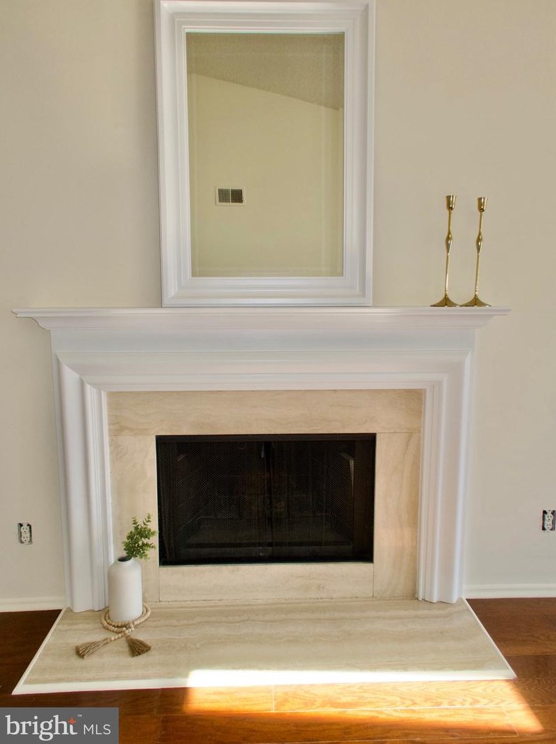 1105 Huntmaster Terrace Ne #302, Leesburg, VA 20176