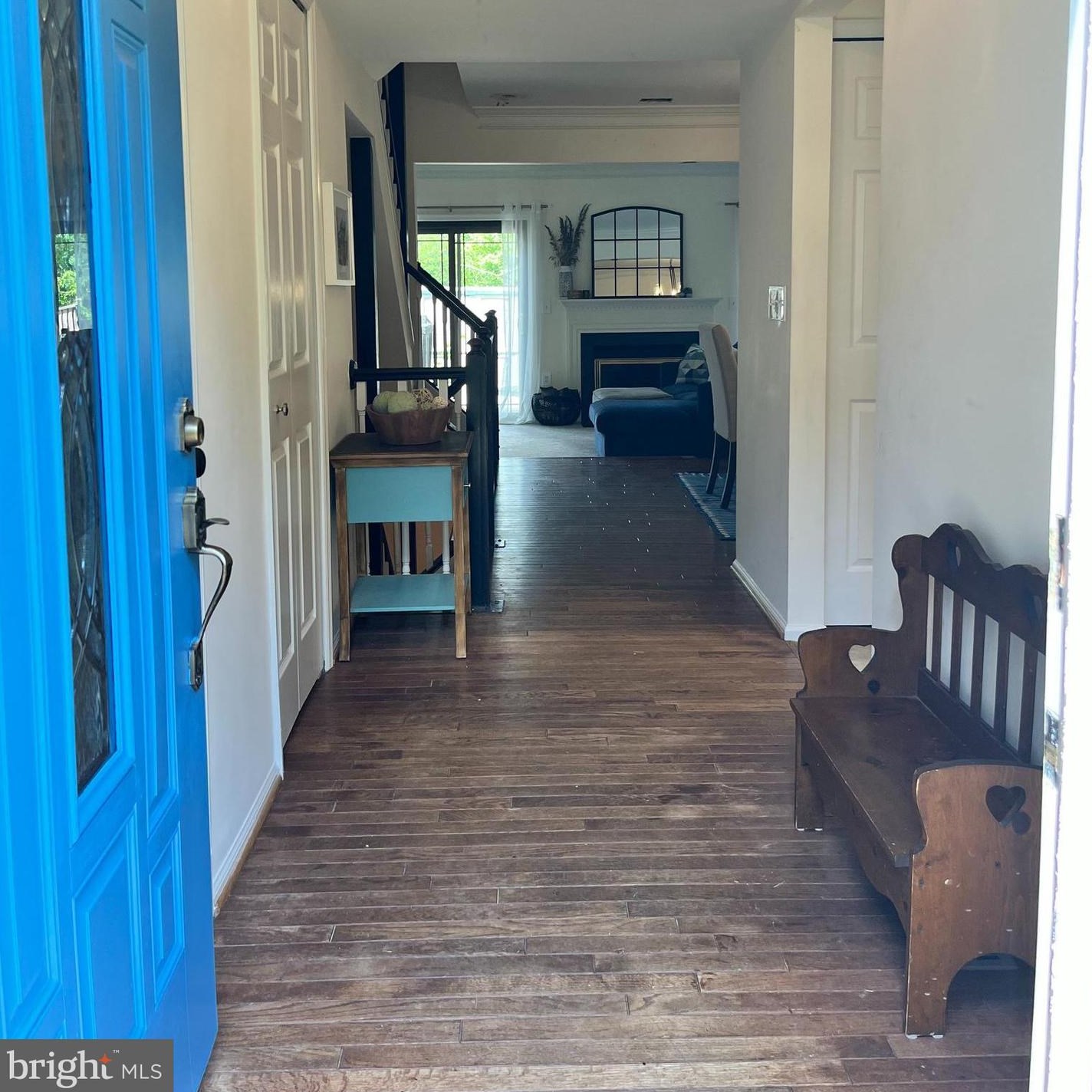 35 Lyndhurst Ct, Dulles, VA 20165