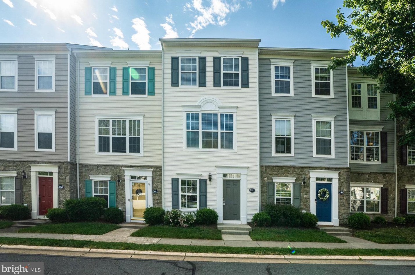 21825 Petworth Ct, Ashburn, VA 20147