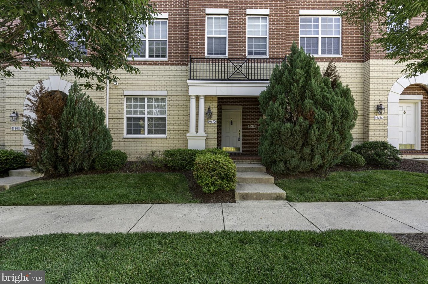 19414 Coppermine Sq, Leesburg, VA 20176