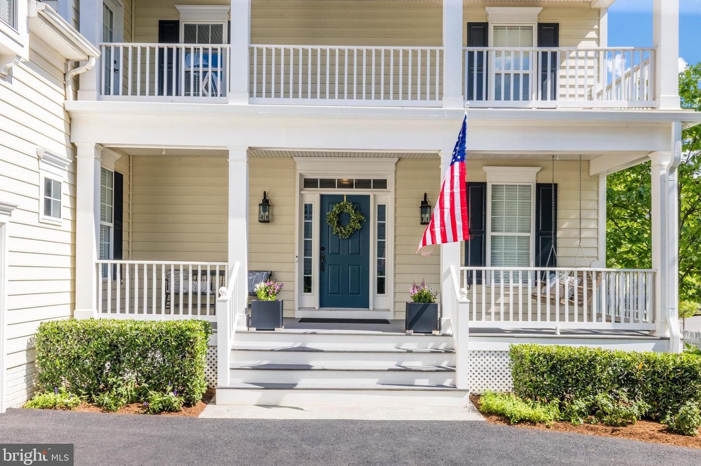 20428 Bowfonds St, Ashburn, VA 20147-7457