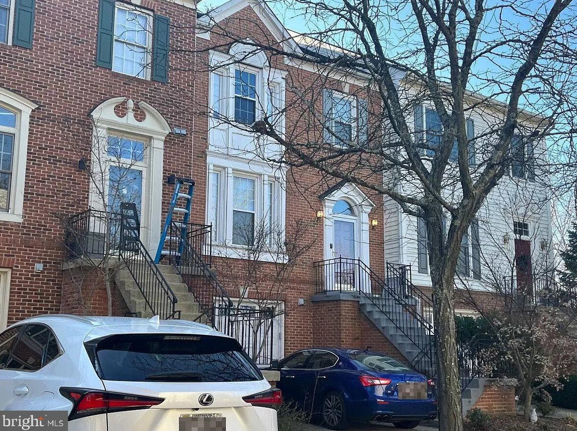 43163 Katama Square, Fairfax, VA 20152
