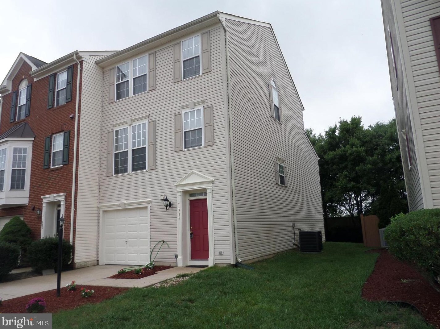 41885 Precious Square, Stone Ridge, VA 20105