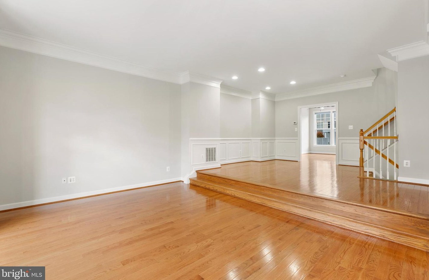 42982 Mill Race Ter, Leesburg, VA 20176