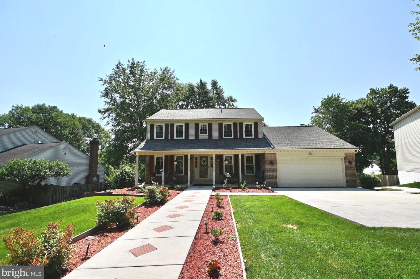 1008 Foster Pl Sw, Leesburg, VA 20175