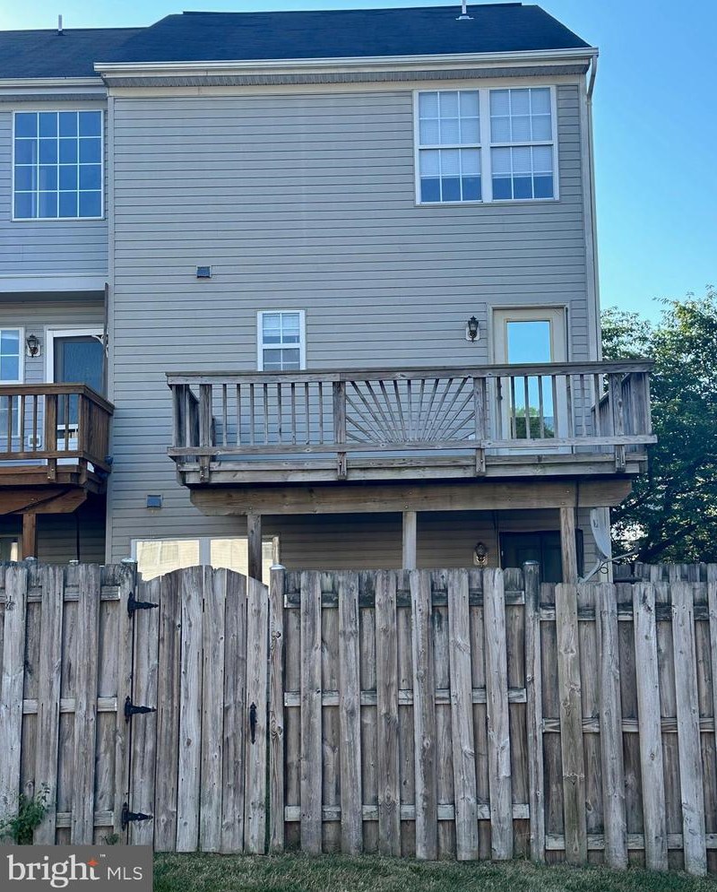 115 Frazer Dr, Purcellville, VA 20132