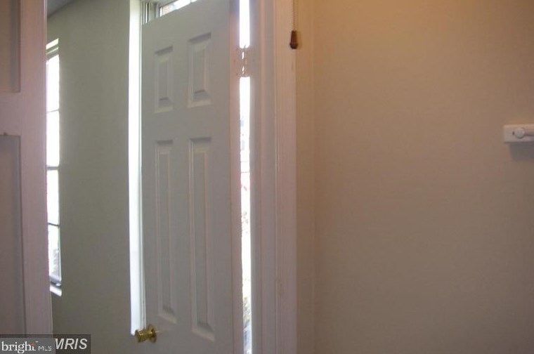 108 Fort Evans Rd Se #a, Leesburg, VA