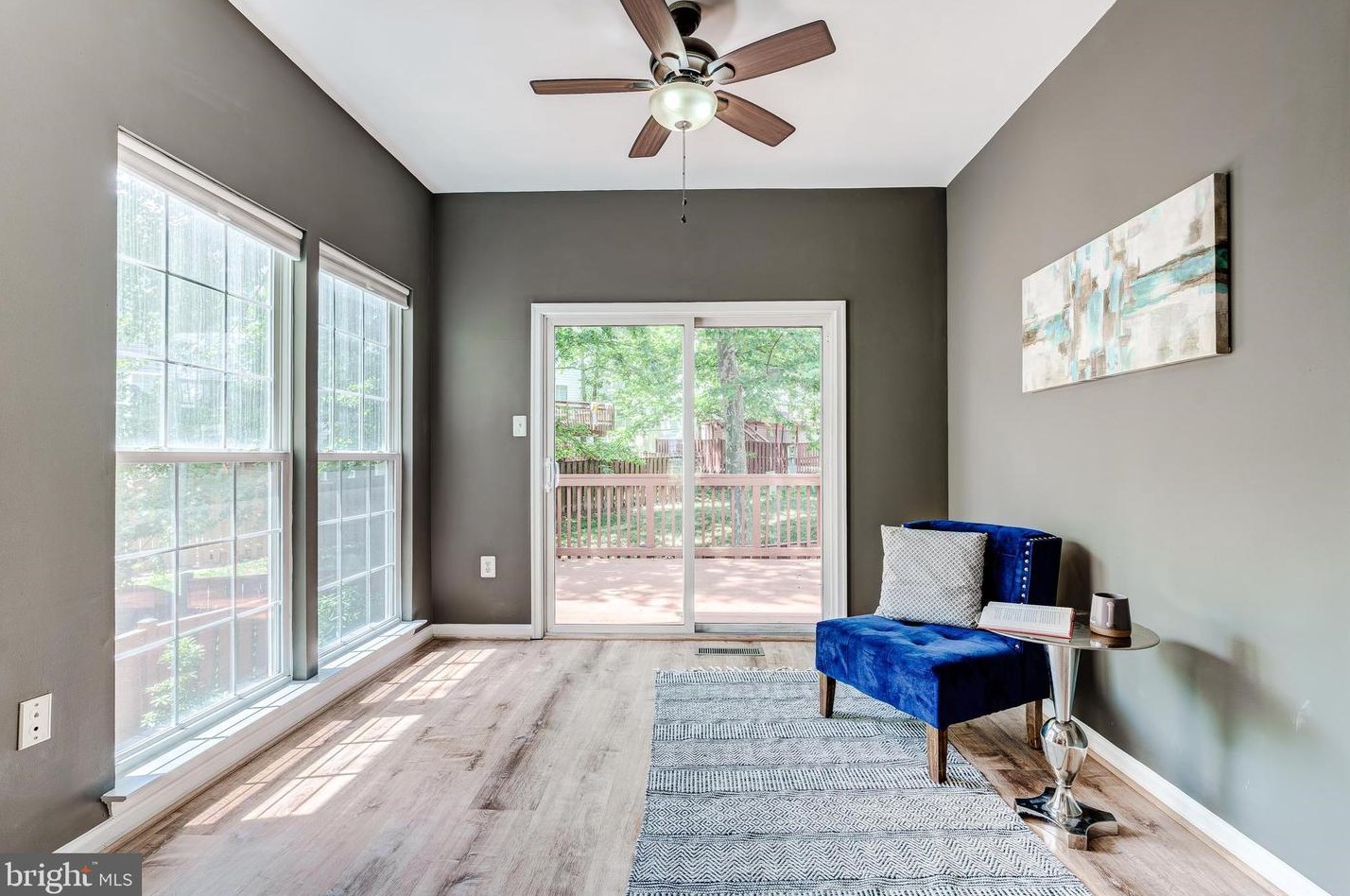 22017 Box Car Sq, Dulles VA  20166-3044 exterior