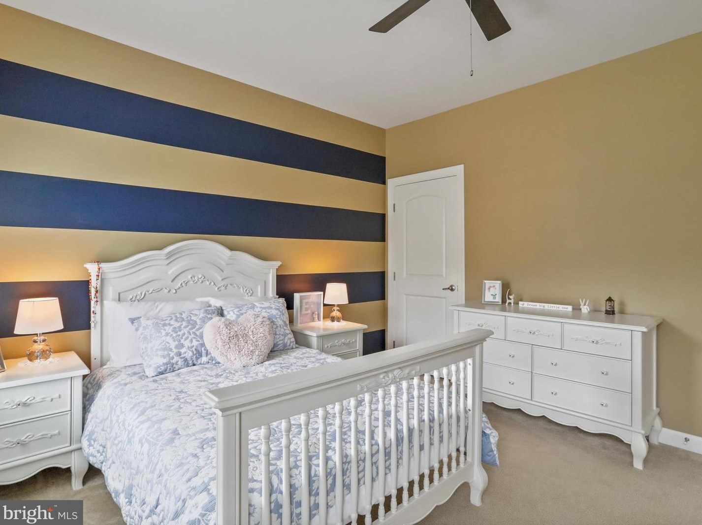 40594 Banshee Dr, Leesburg VA 20175-7514 exterior