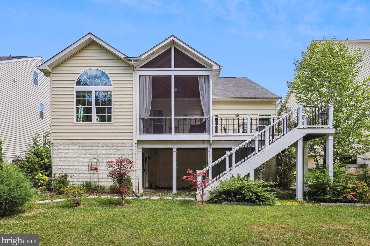 25781 Racing Sun Dr, Stone Ridge, VA 20105