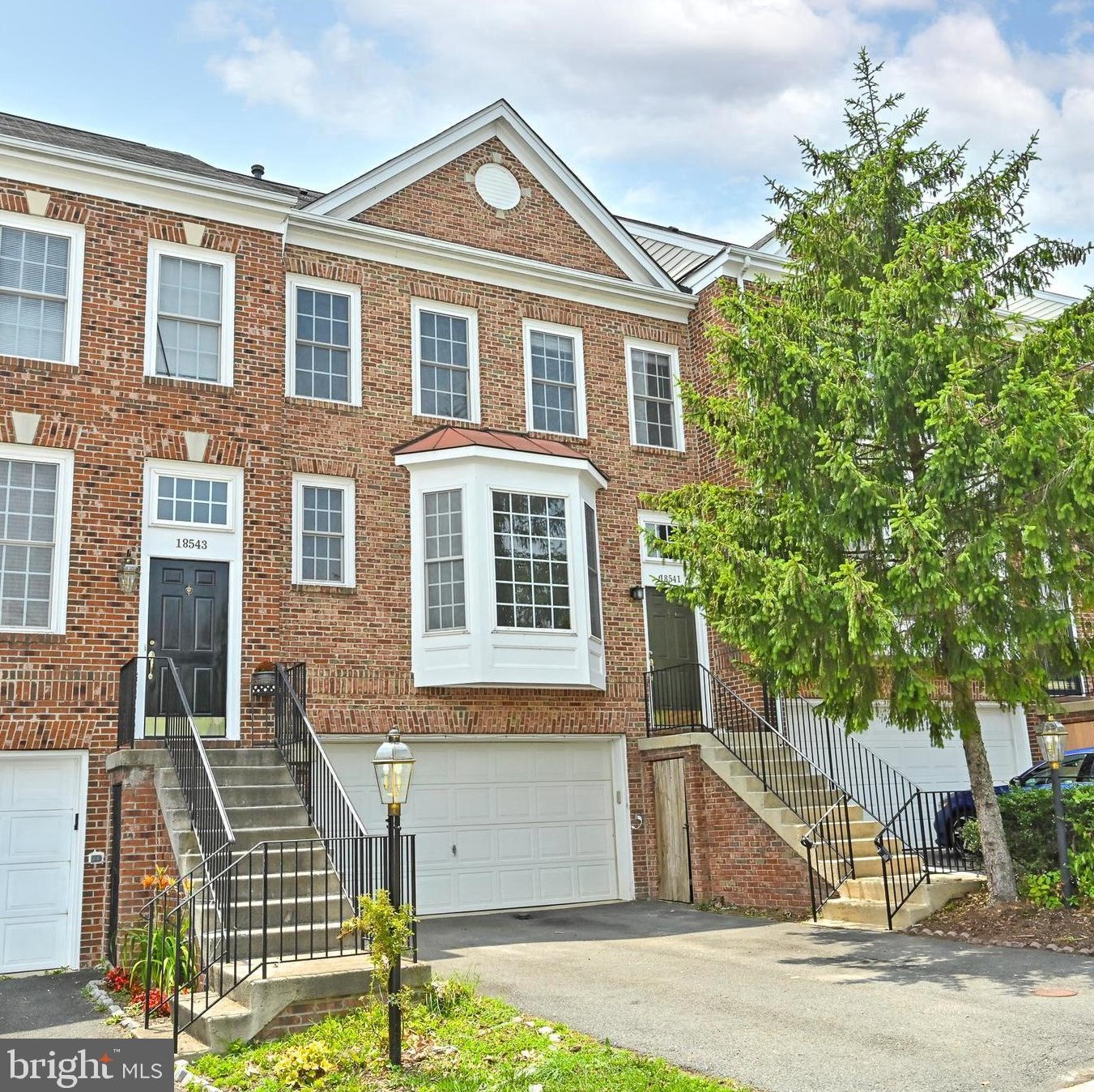 18541 Sierra Springs Sq, Leesburg, VA 20176