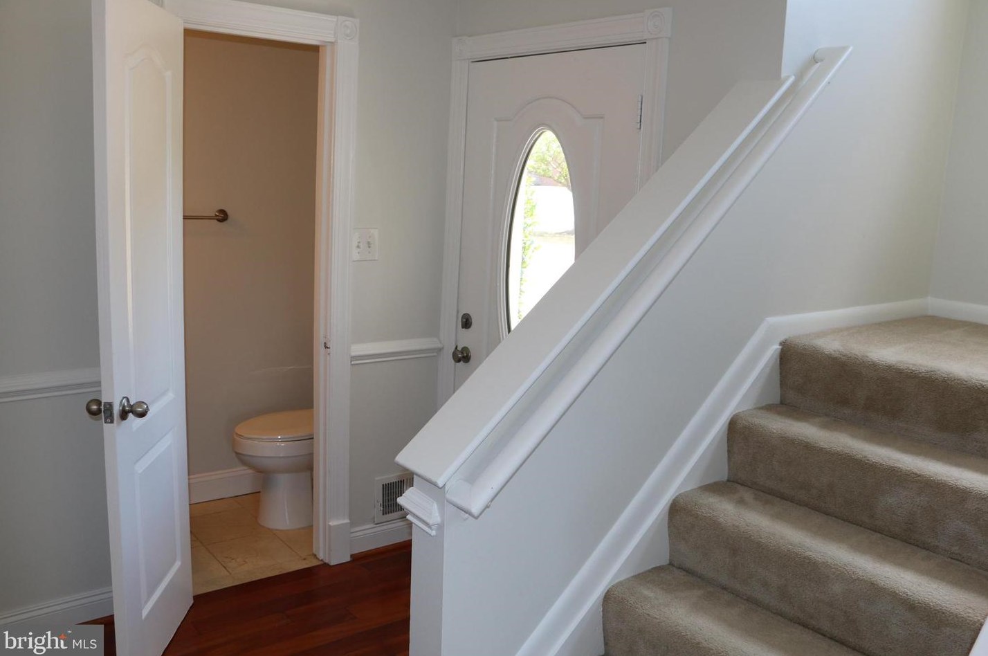2 Sugarland Square Ct, Dulles, VA 20164
