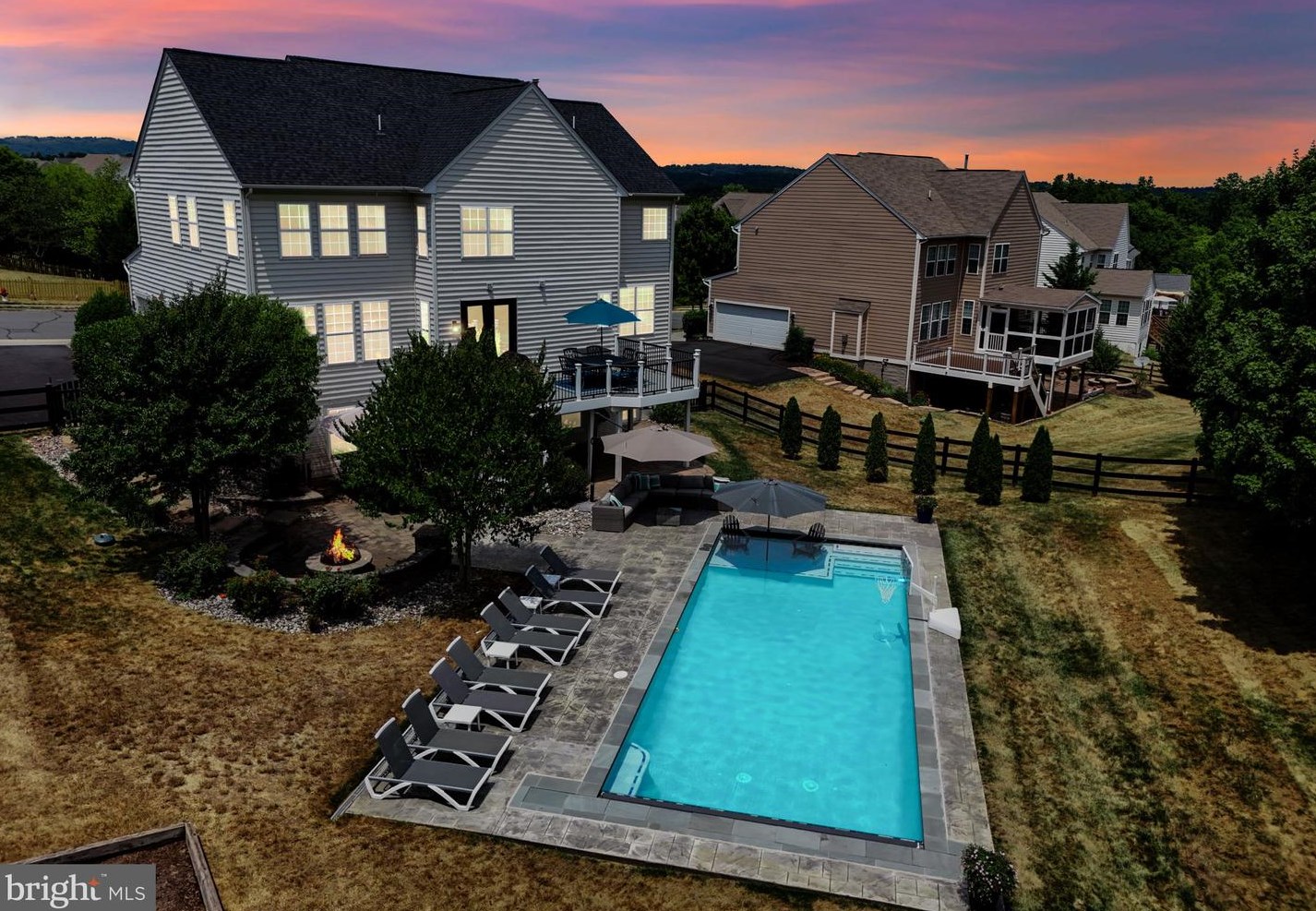 13389 Eagles Rest Dr, Leesburg, VA 20176