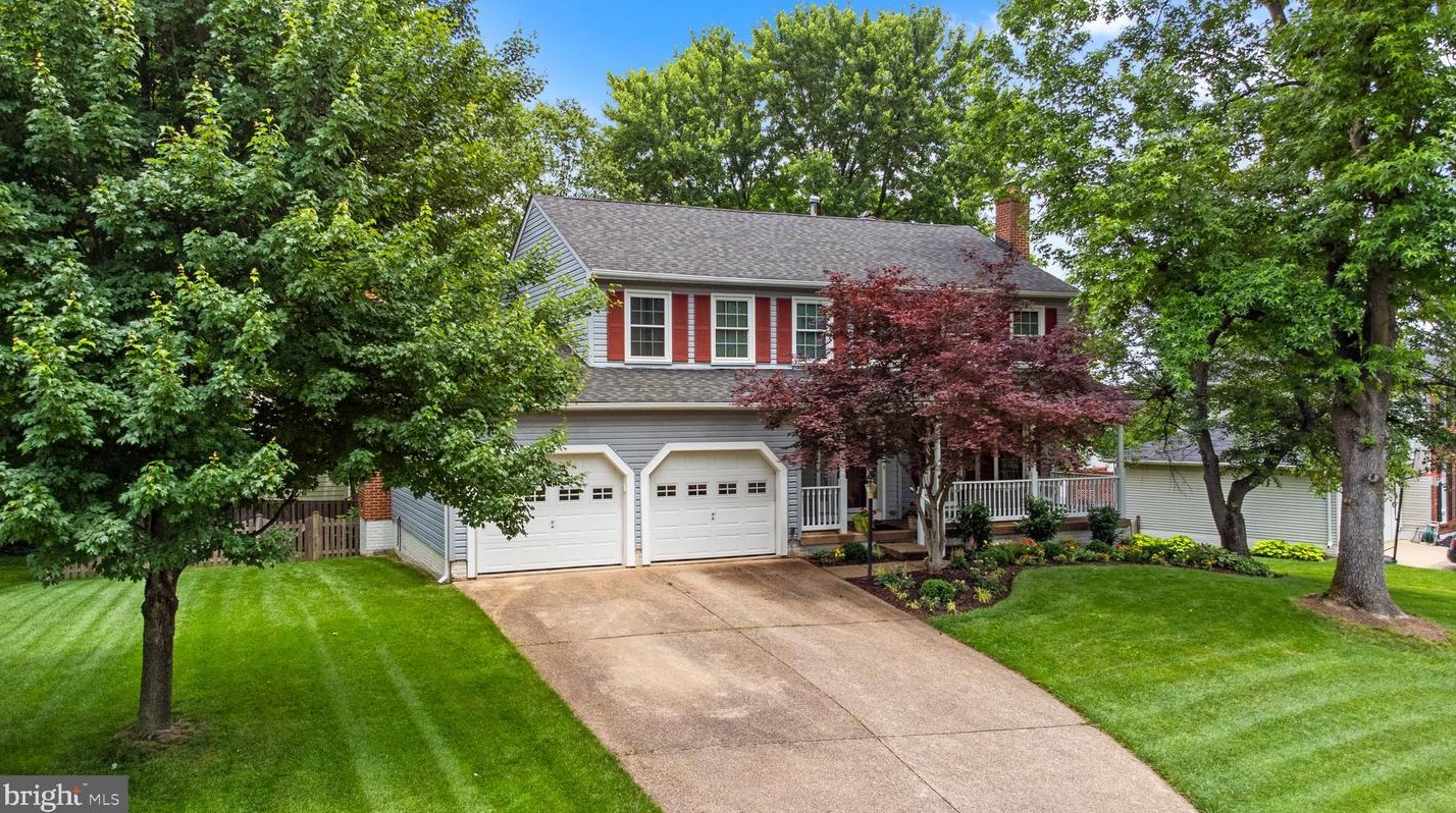 1907 E Beech Rd, Dulles, VA 20164