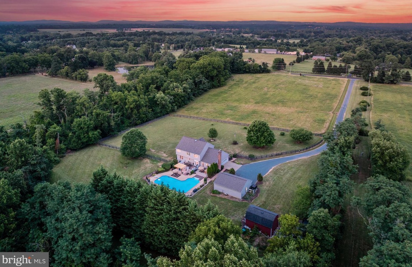 15705 Hillsboro, Purcellville, VA 20132