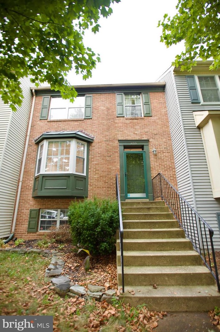 833 Tall Oaks Square Se, Leesburg, VA 20175