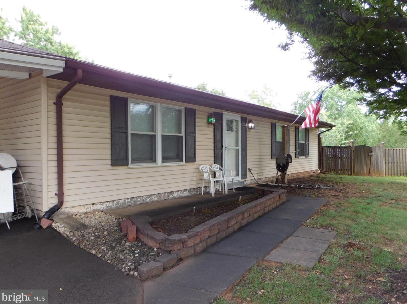 800 N Argonne Ave, Dulles, VA 20164