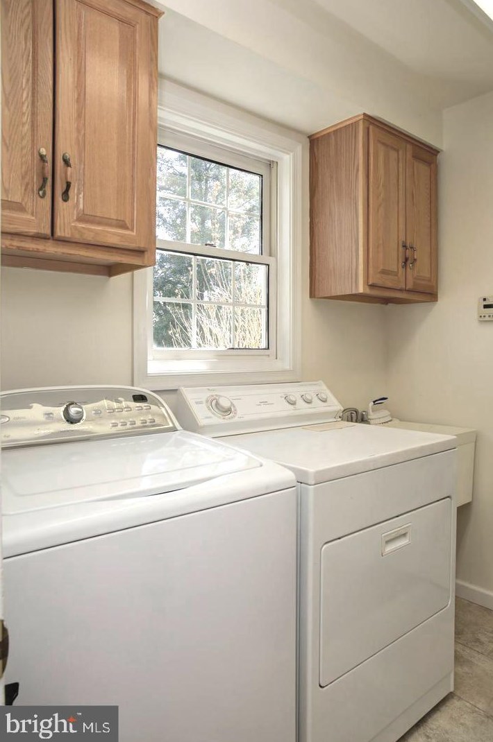 20466 Quarterpath Trace Cir, Dulles VA  20165-7533 exterior