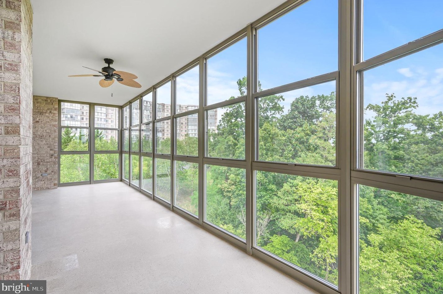 19350 Magnolia Grove Square #411, Leesburg, VA 20176