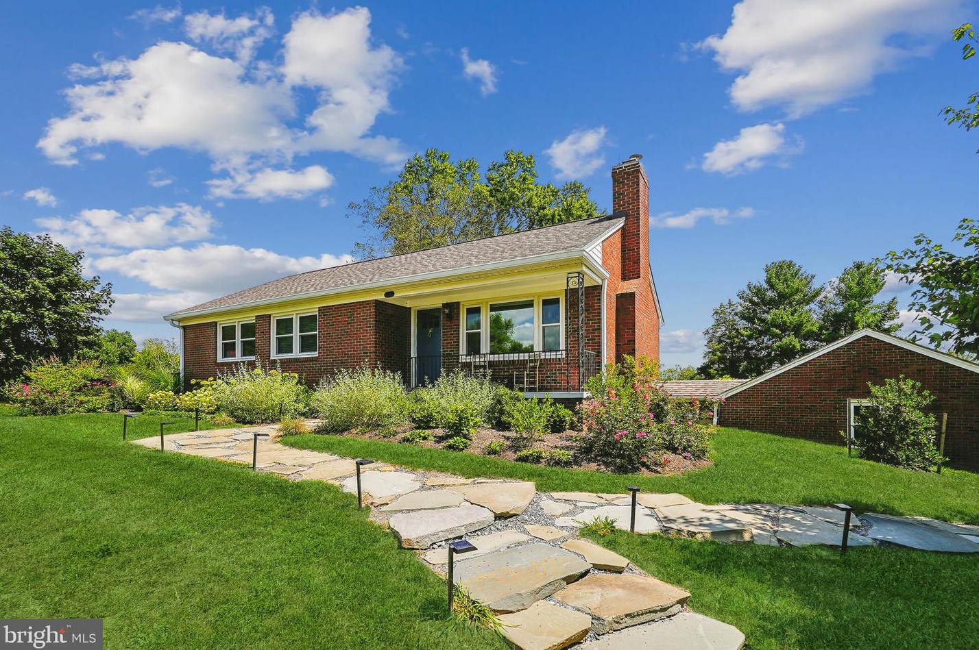 36930 Gaver Mill Rd, Purcellville, VA 20132