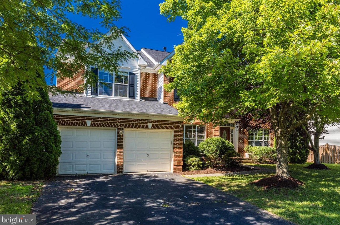 184 Alpine Dr, Leesburg, VA 20175-6168
