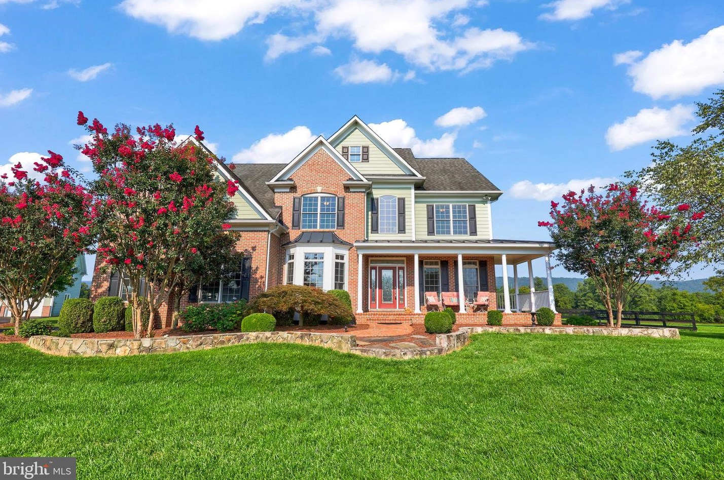 14975 Purcellville Rd, Purcellville, VA 20132