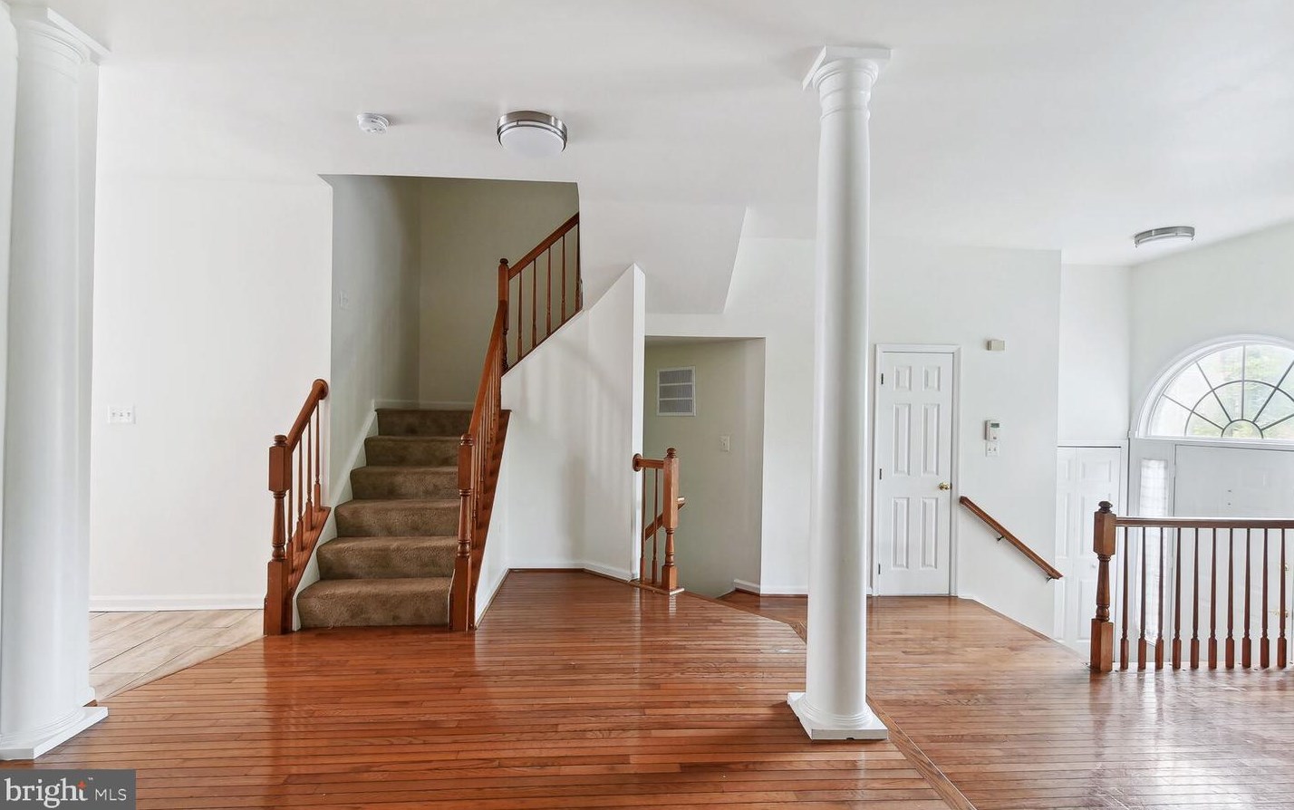 21091 Alberta Terrace, Dulles, VA 20166