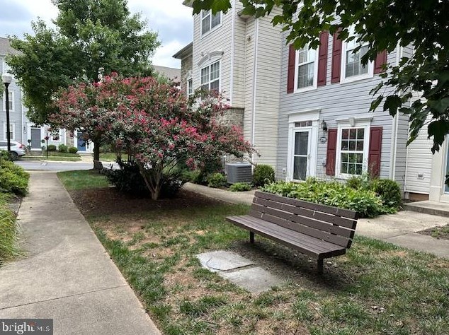 21759 Dragons Green Sq, Ashburn, VA 20147