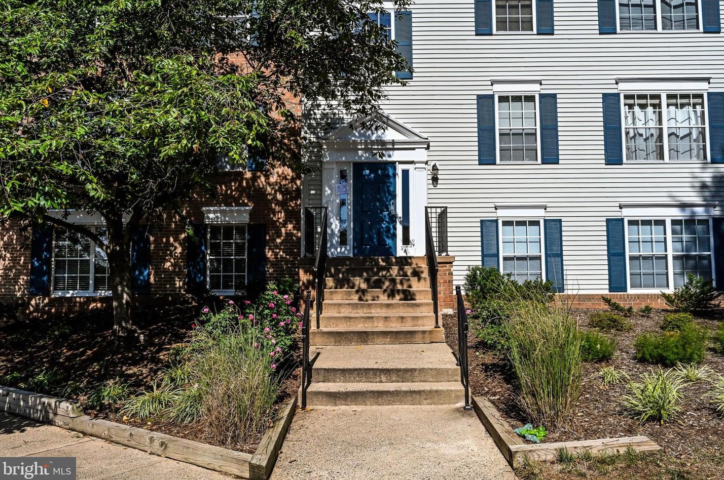 112 Fort Evans Rd Se #a, Leesburg, VA 20175