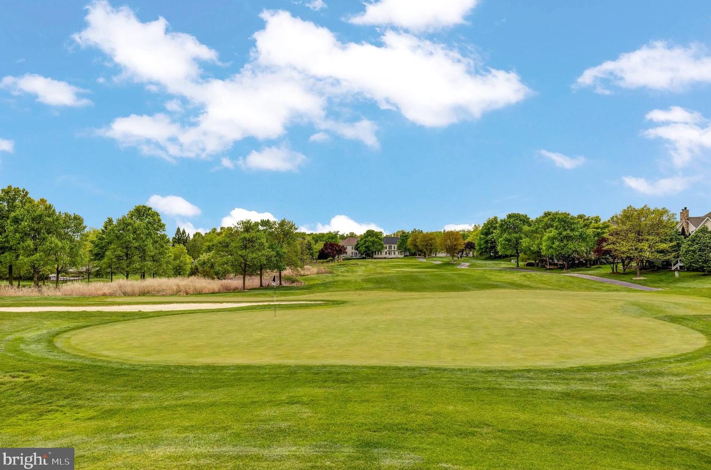 19951 Palmer Classic Pkwy, Ashburn VA  20147-5202 exterior