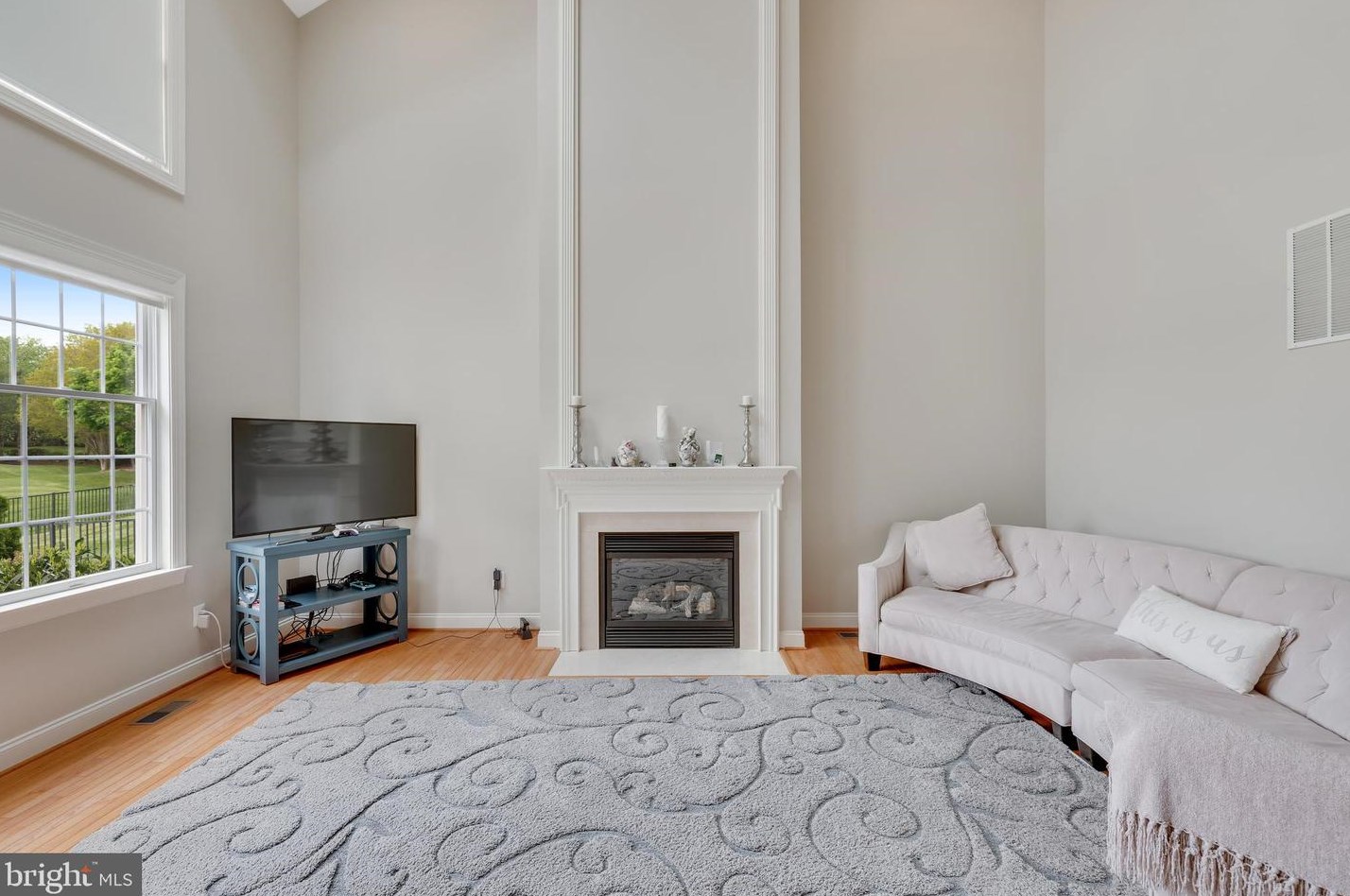 19951 Palmer Classic Pkwy, Ashburn VA  20147-5202 exterior