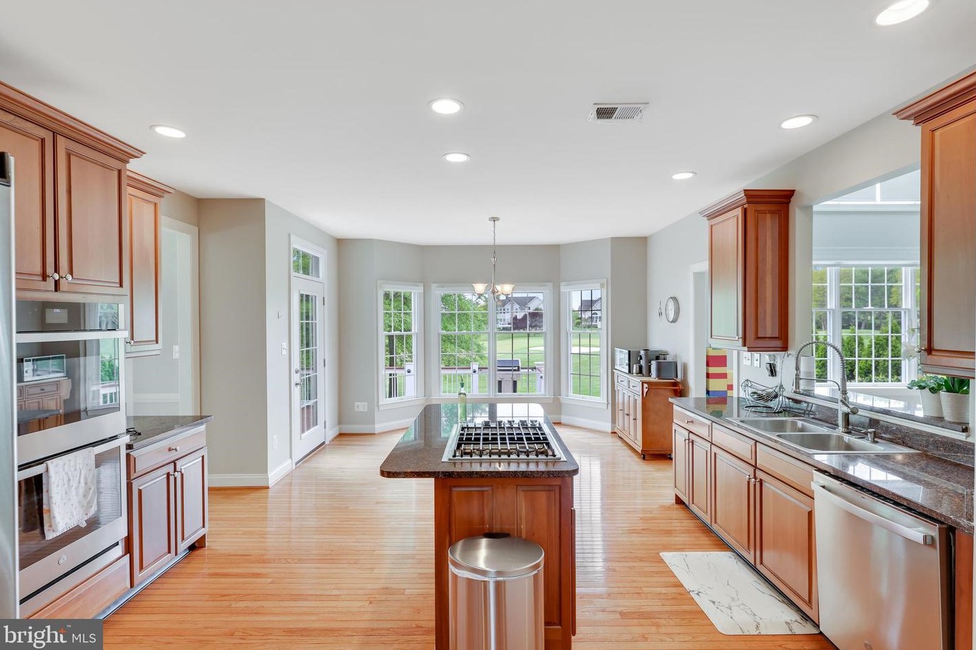 19951 Palmer Classic Pkwy, Ashburn VA  20147-5202 exterior