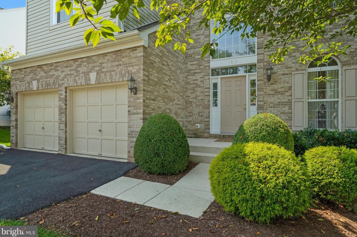 103 Stone Ct Ne, Leesburg, VA 20176