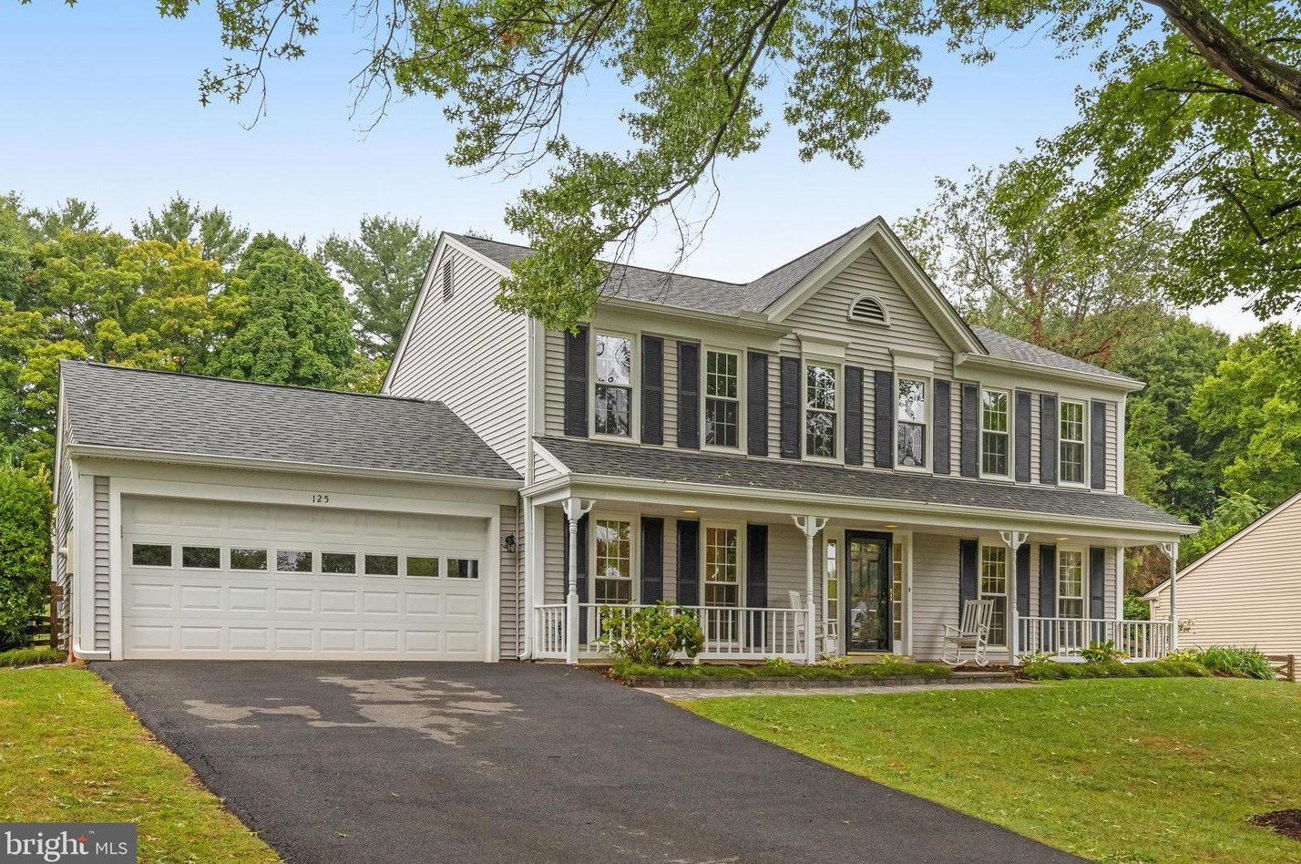 125 Peyton Rd, Dulles, VA 20165