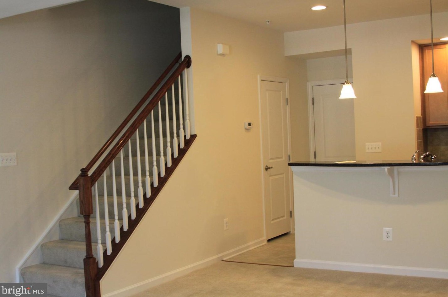 24654 Hutchinson Farm Dr, Dulles, VA 20166