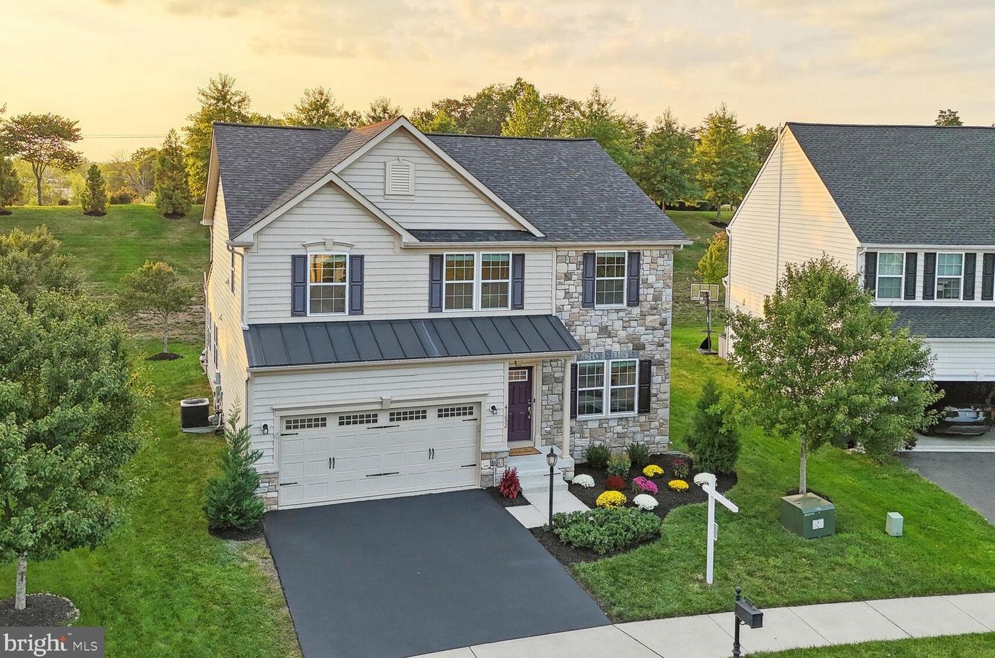 41652 Truly Cir, Stone Ridge, VA 20105