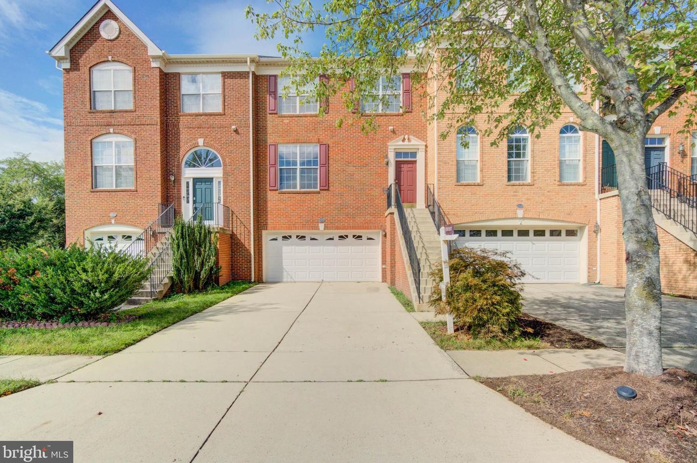 25535 Beresford Dr, Fairfax, VA 20152
