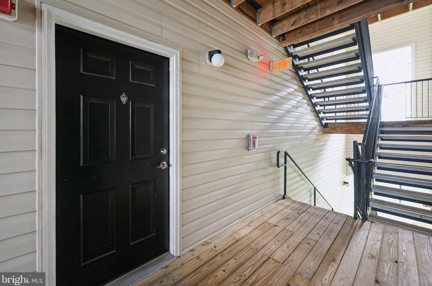 21216 Mcfadden Square #206, Dulles, VA 20165