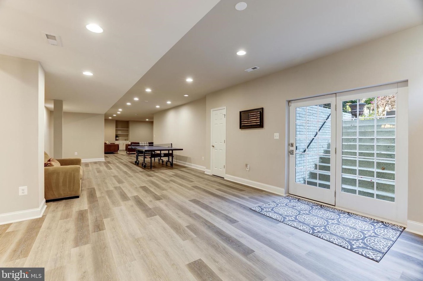 20234 Kentucky Oaks Ct, Ashburn VA 20147-3167 exterior