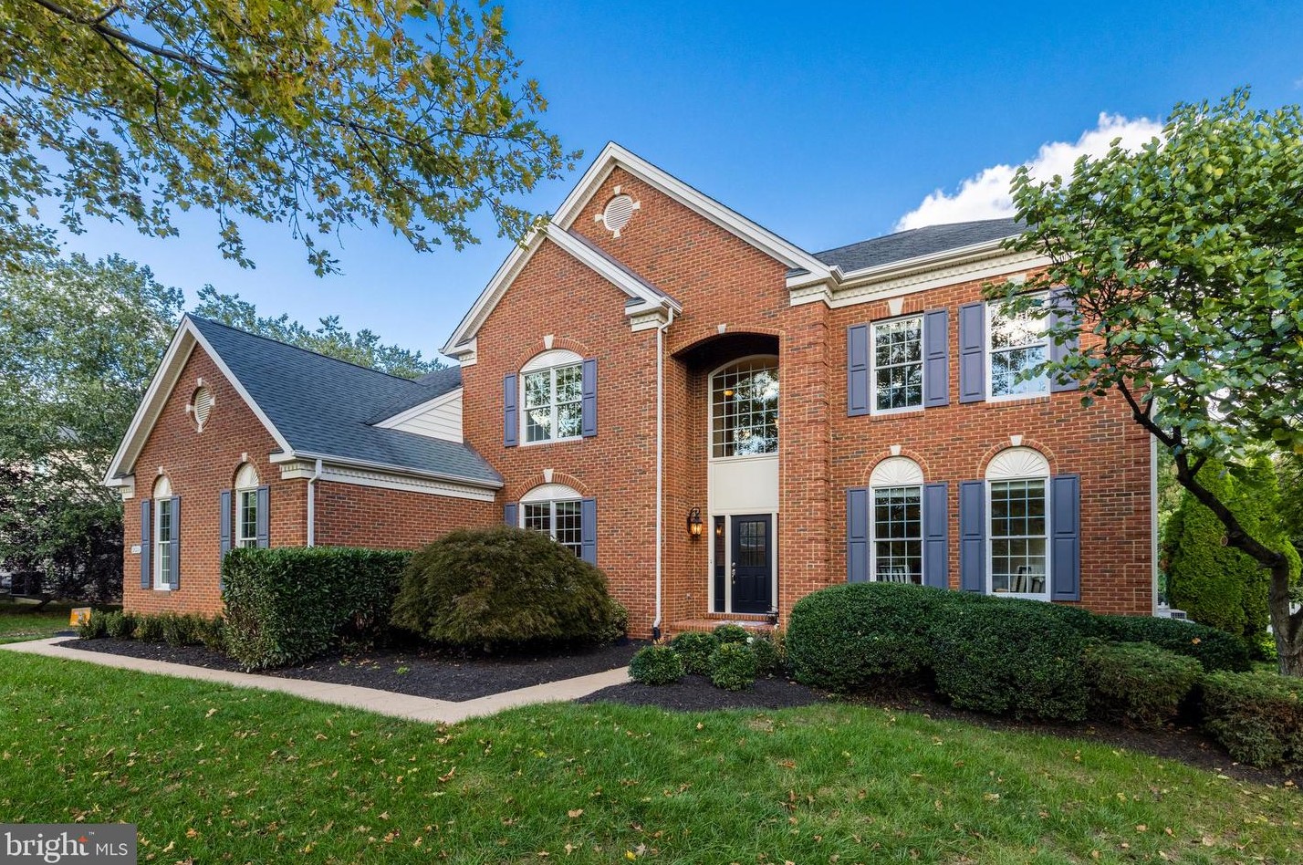 20234 Kentucky Oaks Ct, Ashburn VA 20147-3167 exterior