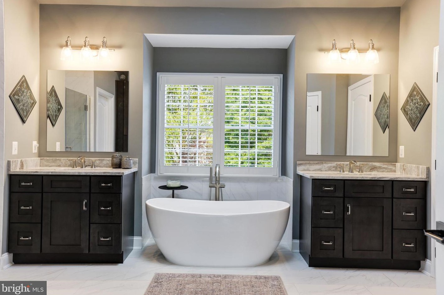 20234 Kentucky Oaks Ct, Ashburn VA 20147-3167 exterior