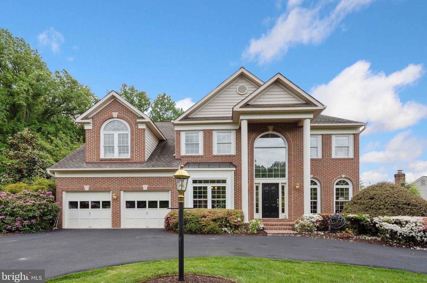 519 Beauregard Dr, Leesburg, VA 20175-8927