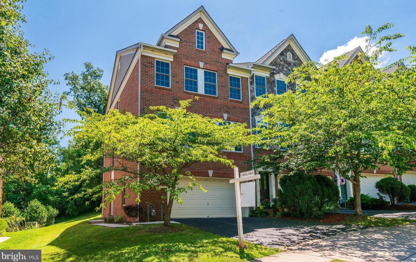 20308 Center Brook Square, Sterling, VA 20165